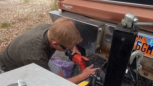 Bullnose 1984 Ford F250 6.9l Tow Test смотреть онлайн