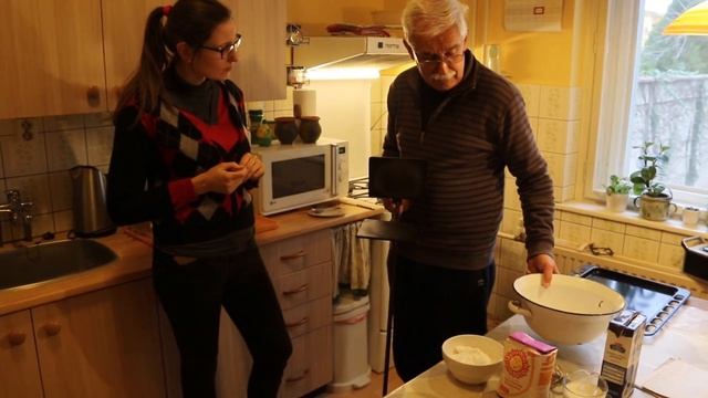 Ostyasütés Szencen смотреть онлайн