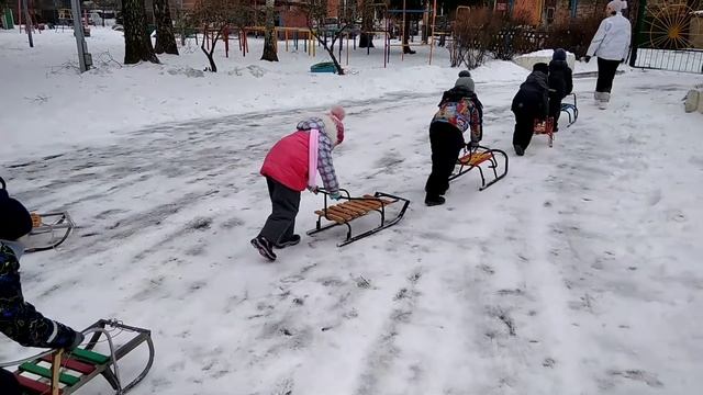 Яке ж дитинство без санчат !!! смотреть онлайн