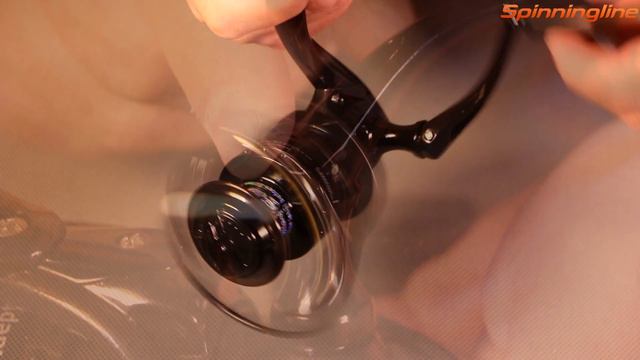 Безынерционная катушка Black Side Adept