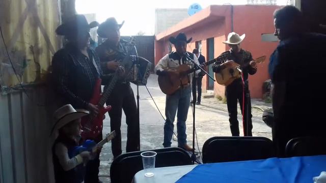 Los alegres del nevado - Eslabón por a eslabón смотреть онлайн