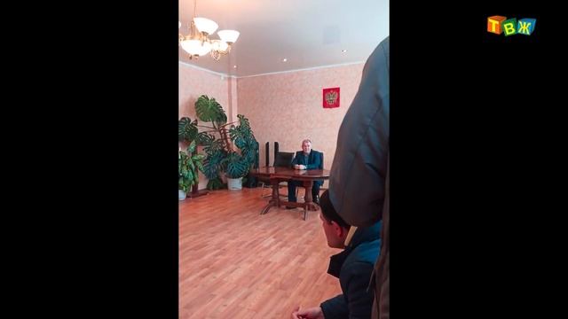 Секрет Полишинеля и народный сход смотреть онлайн