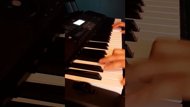 Faded - piano cover Part 1 @ Casio CTX 800 смотреть онлайн