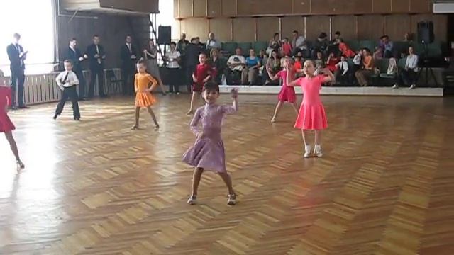 спортивные бальные танцы смотреть онлайн