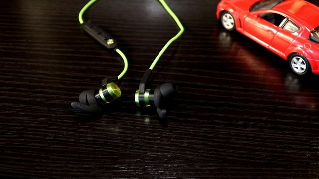 1MORE iBFree Sport (2018): отличия от старой версии смотреть онлайн