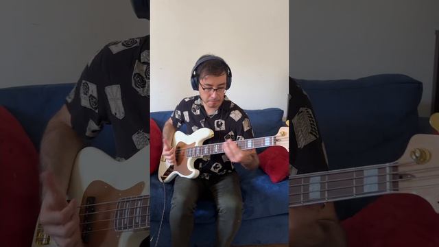 The 1975- Settle Down Bass Cover (With Tab)