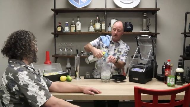 Colledge U Ep 7 - Hamilton Beach Blenders смотреть онлайн