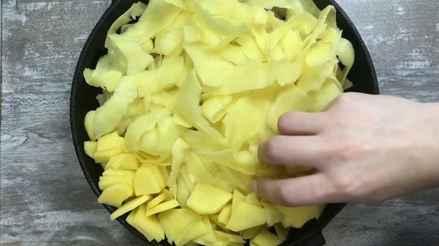 ? Есть только рыба и картошка? Приготовьте запеченного судака с картофелем в духовке. смотреть онлайн