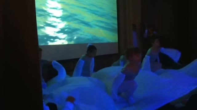 Танец девочек на 8 марта смотреть онлайн