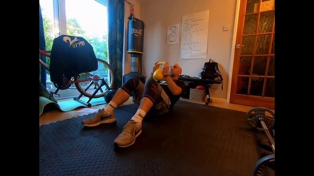 Super Slamball Workout смотреть онлайн