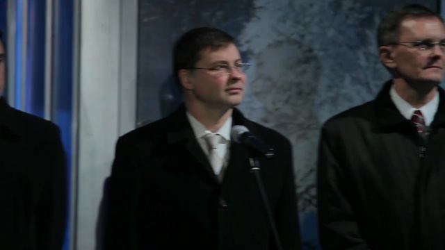 Latvija pievienojas eirozonai смотреть онлайн