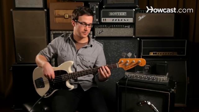 How to Play a Dominant 7th Chord | Bass Guitar смотреть онлайн