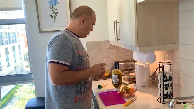 США ВЛОГ Чем Мы Занимаемся в КАРАНТИН ДОМА | Дети Учатся Вова Начал ГОТОВИТЬ | Вечером Кино и Танцы смотреть онлайн
