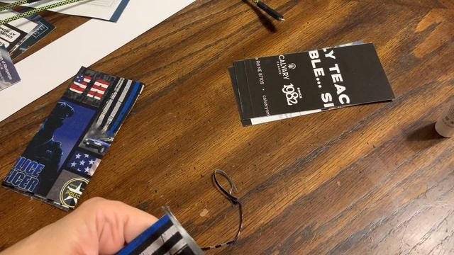 Making Tags and Notebooks for the Thin Blue Line смотреть онлайн