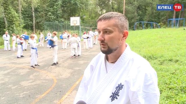 В «Белую берёзку» за спортивным результатом: в ДОЦ проходят тренировочные сборы юных каратистов смотреть онлайн