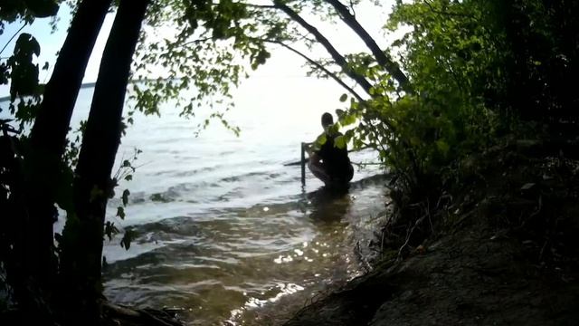 Календарь рыболова. Начало. Заброска в лес. День первый. смотреть онлайн