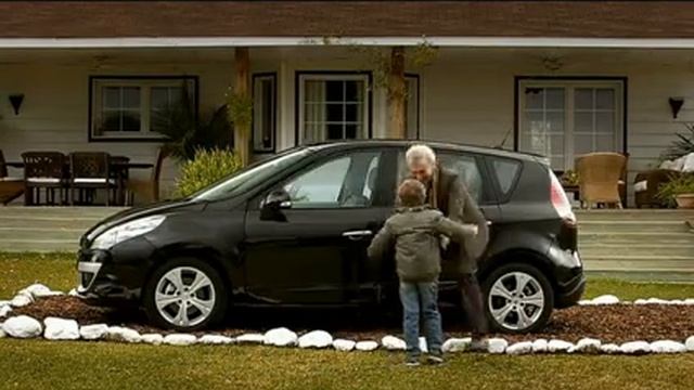 Renault UK - Renault Cars - New Scénic - Media Gallery.flv