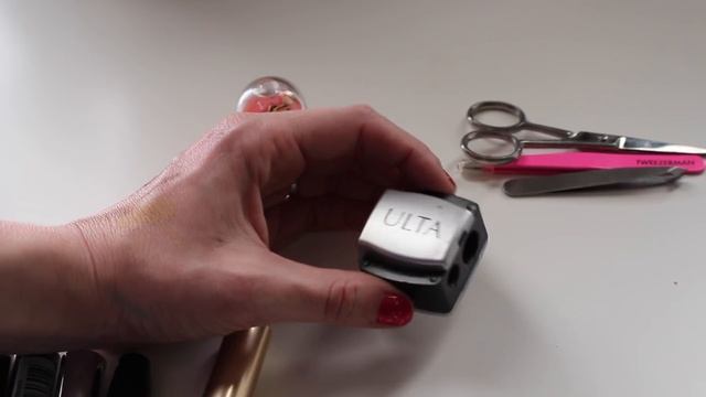 Makeup Declutter #5 | Mascara & Brow Products смотреть онлайн