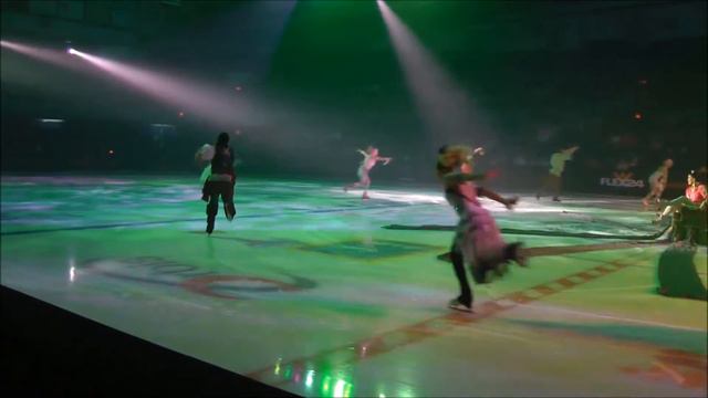 Halloween on Ice 2015: Beetlejuice Theme, Syracuse, NY смотреть онлайн