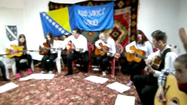 KUD VIKIĆI-Vikići,Emrah-Zapjevala sojka ptica смотреть онлайн