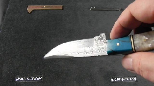 DM1230 Damascus Hunter Blue Pearl смотреть онлайн