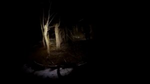 Установка сетки на перелив пруда, для удержания рыбы.