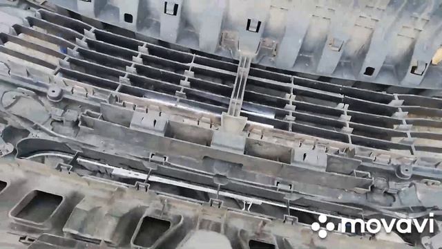 Рено Меган 3. Как снять передний бампер. Зачем я это делал и как!!!! смотреть онлайн