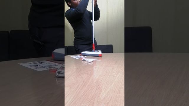 Genesis Cordless Sweeper Tri-brush Review смотреть онлайн