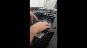 Как снять старую магнитолу на Ford Kuga 2