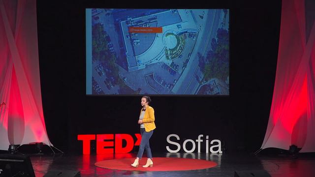 Какво ще правиш с тази география? | Евгения Сарафова | TEDxSofia смотреть онлайн