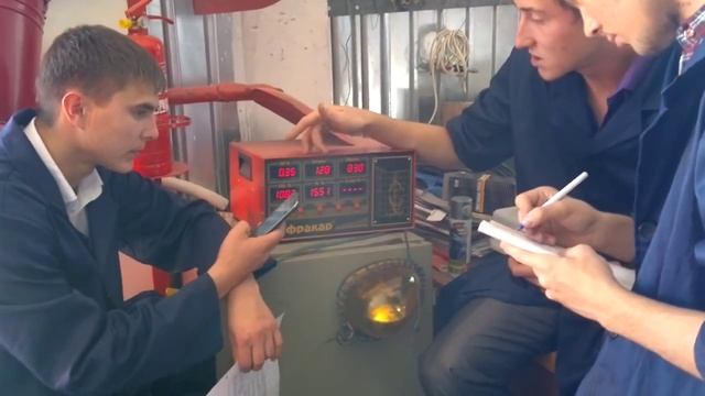 09 09 2015 Студенты группы 3УТ 29 на практике ТО проверяют токсичность выхлопных газов Попытка № смотреть онлайн