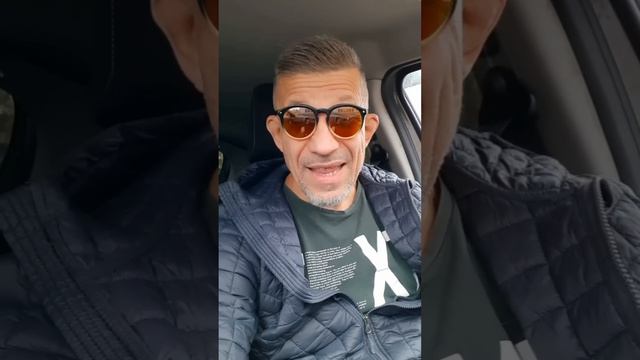 Стоит ли ради женщины идти на вторую работу? смотреть онлайн