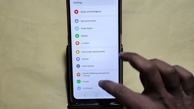 How to set data usege Moto G34 5G, data limit Kaise lagaen смотреть онлайн