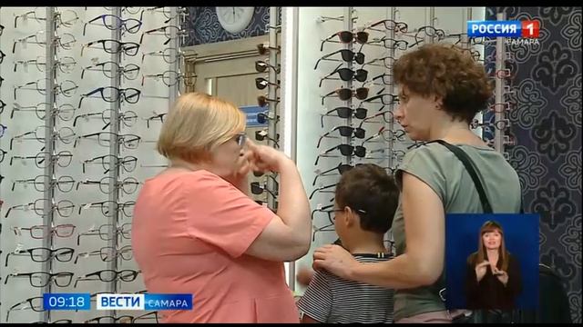 Специалисты рассказали, когда нужно проверять зрение у ребенка смотреть онлайн