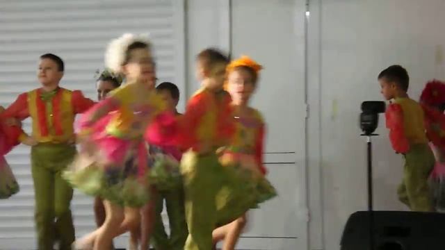 Квіткова поляна смотреть онлайн