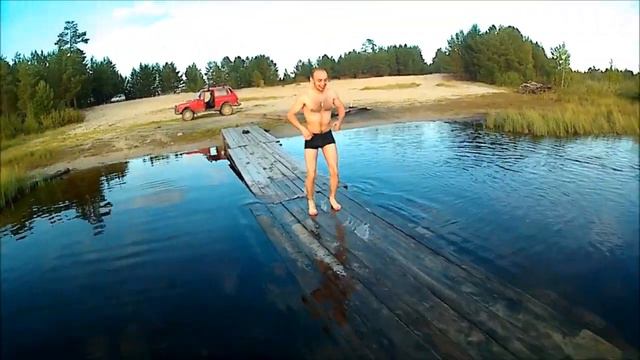 КУПАЕМСЯ В ЛЕДЯНОЙ ВОДЕ || ЗАКАЛКА || ДУХОМ ПРОКАЧАННЫЕ || МИСТЕР ЗЛОБНЫЙ смотреть онлайн