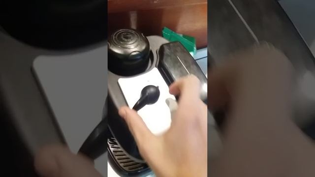 coffee machine delonghi ec9 смотреть онлайн