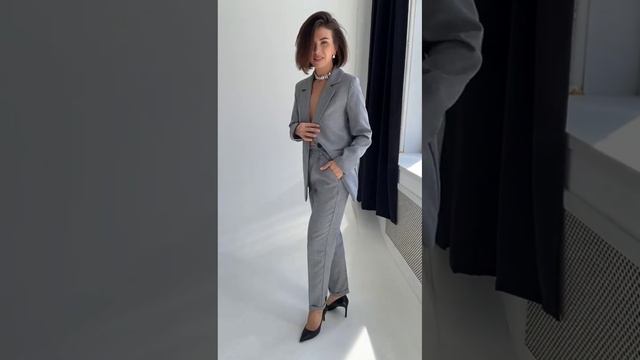 уважаемые подписчики ♥️ получили костюм двойка ‼️ номер телефона 8 977 539 81 50 ☎️ WhatsApp смотреть онлайн