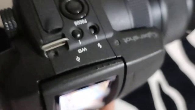 Sony R1 смотреть онлайн