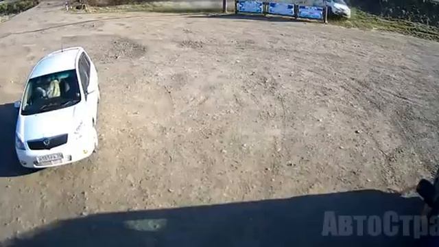 Оба летели и перевернулись в кувете смотреть онлайн