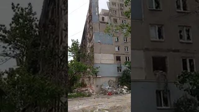 Мариуполь май 22г. Особенности при использовании троса для обрушения неустойчивых конструкций. смотреть онлайн