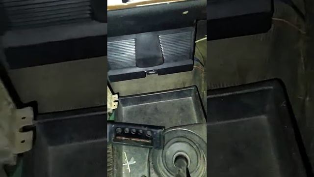 Снятие приборной панели ВАЗ 2101. смотреть онлайн