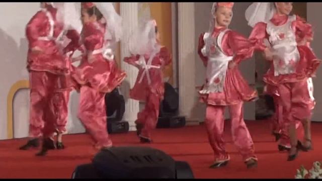 Angels of Peace "Tatar dance" смотреть онлайн