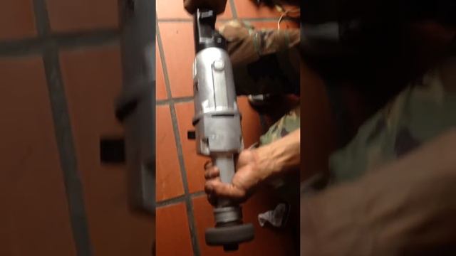 Esmeril recto funcional смотреть онлайн