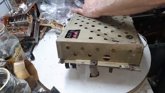 1975 ГОД Дедушка магнитофонов ламповый неизвестная деталь и подарок от друга смотреть онлайн