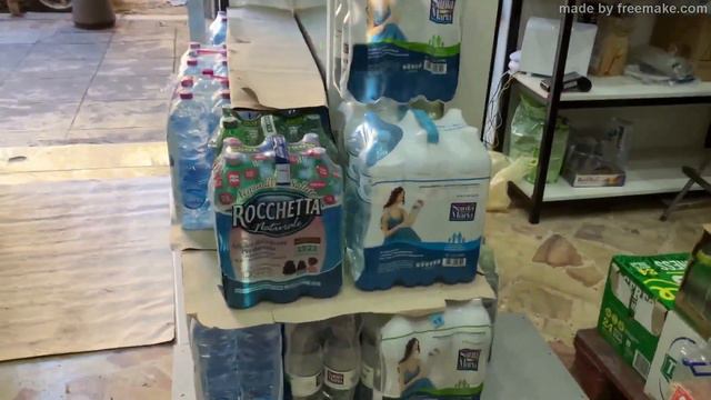 Vendesi, Cessione D'attività Negozio Di 50 Mq. Piazza Amendola, Centrale, Arredato, Compreso Merce.
