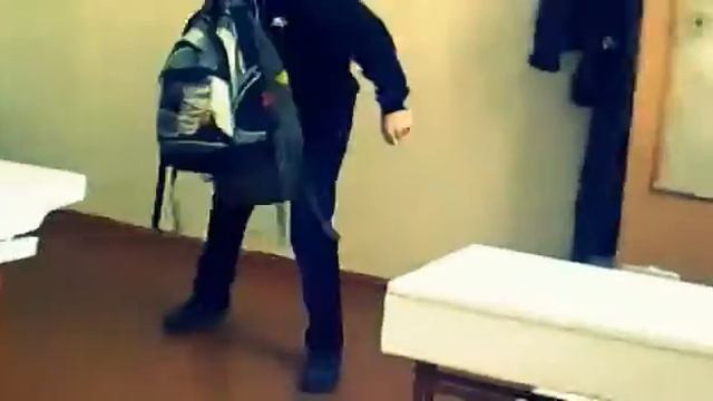 Как раздавить человека смотреть онлайн