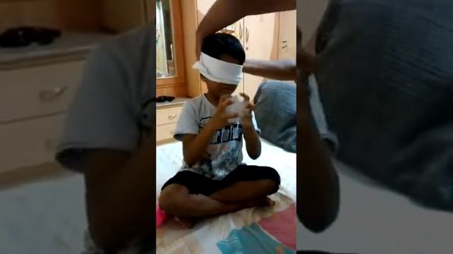 Blindfold Maze game.. смотреть онлайн