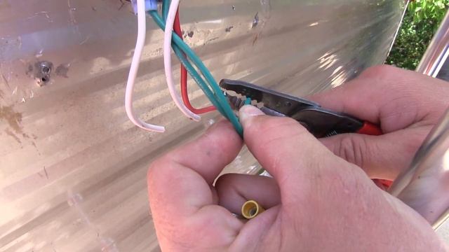 etrailer | Command LED Trailer Tail Light Installation смотреть онлайн