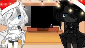 Реакция Дневной и Ночной фурии на Fnaf/хуманизация/